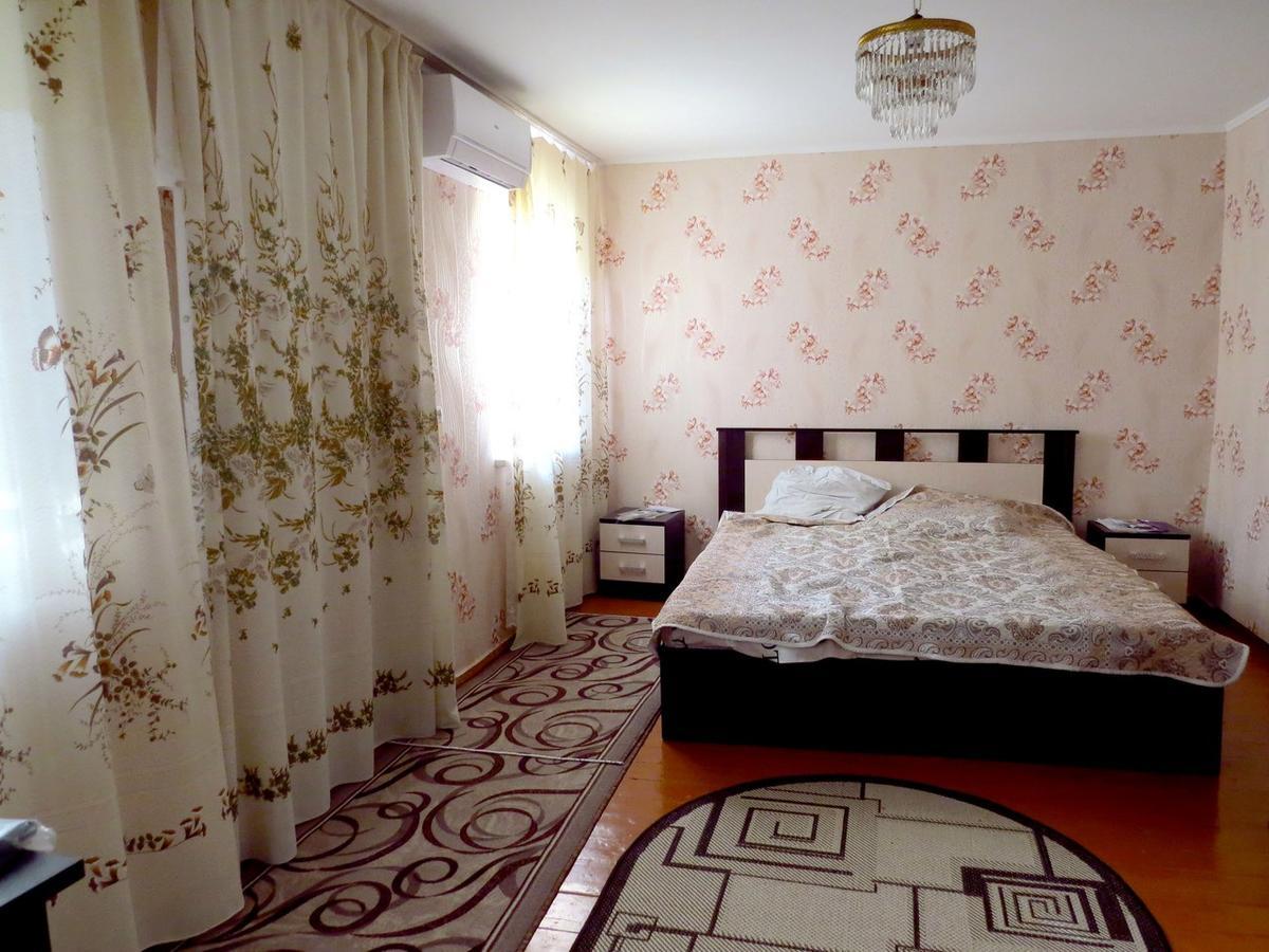 Отель Гостевой дом Цикьерва Гагра Экстерьер фото